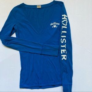 HOLLISTER | Deep v-neck Top extra Long Sleeves  sz XS